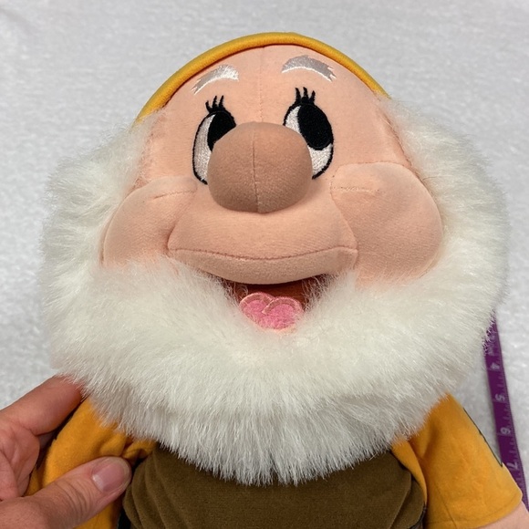 RARE Vintage Disneyland Walt Disney Co. HAPPY 13” Plush Doll Snow White 7 Dwarfs - Picture 2 of 4